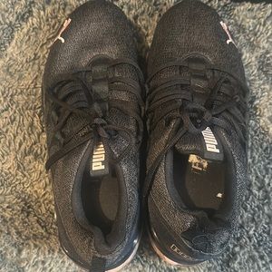 PUMA WOMENS RIAZE PROWL RUNNING SHOE